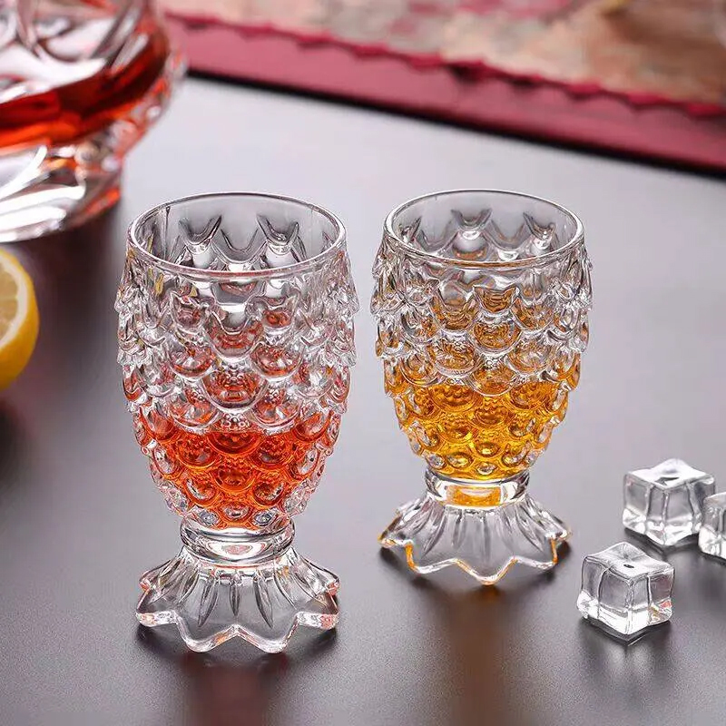 Retro Embossed Water Bottle Cr - огляд і ціна Coffee Tea Difference